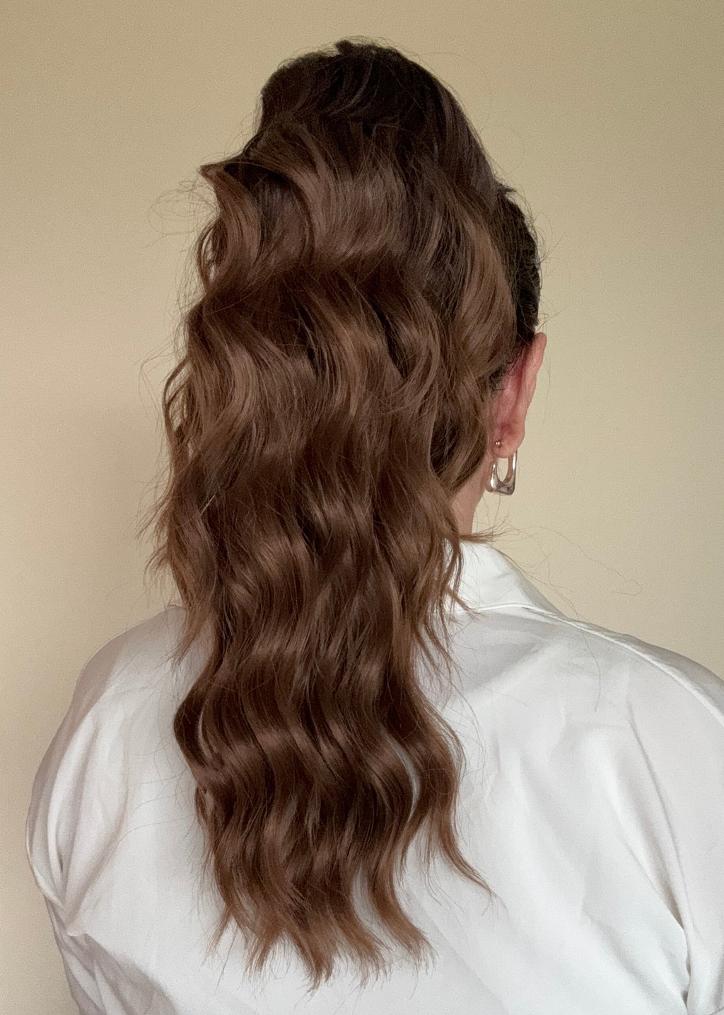 Amy - 18” (45) Water Wave Clip-In Ponytail