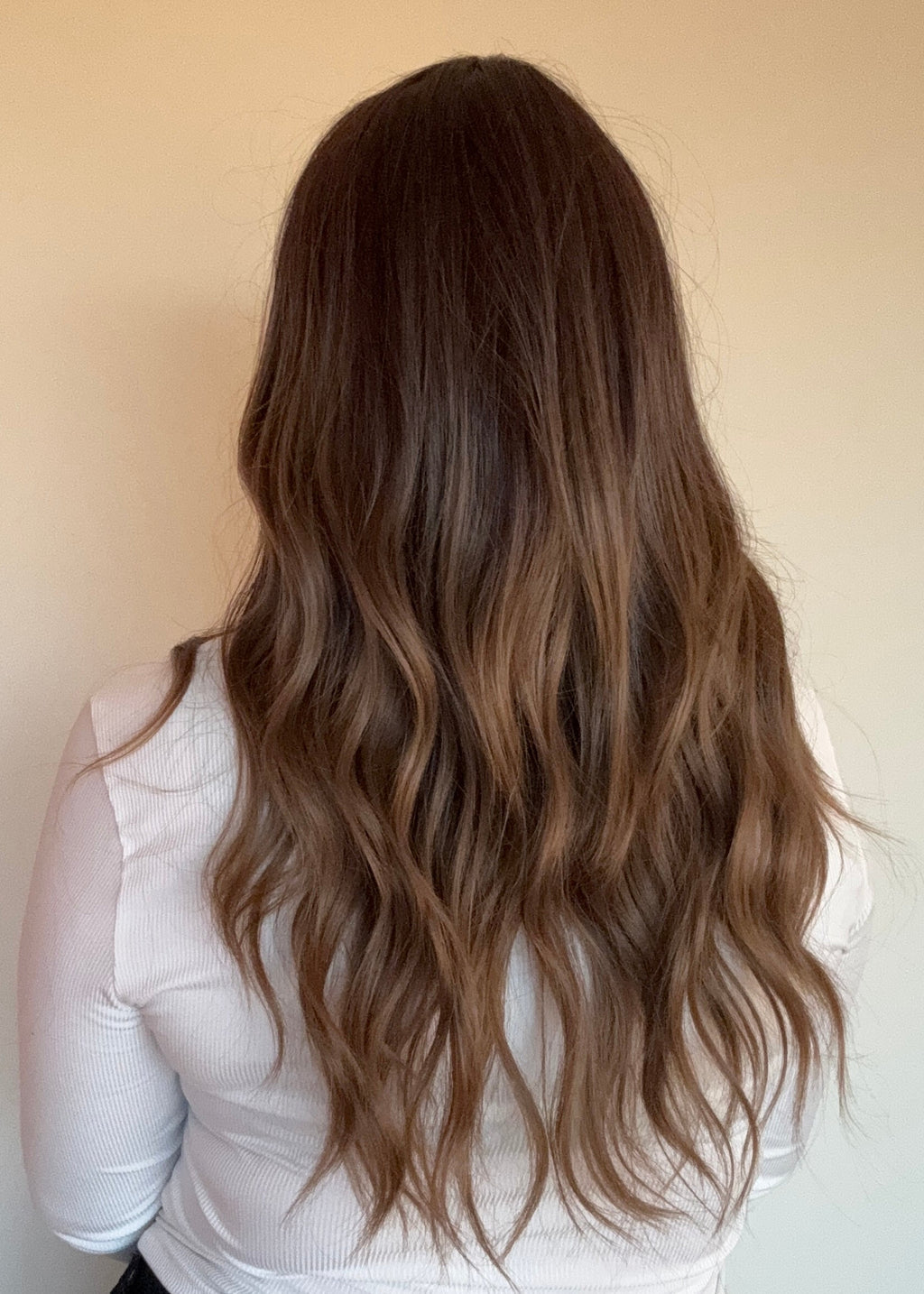Liza - 24" (60cm) Wavy Wig with Bangs