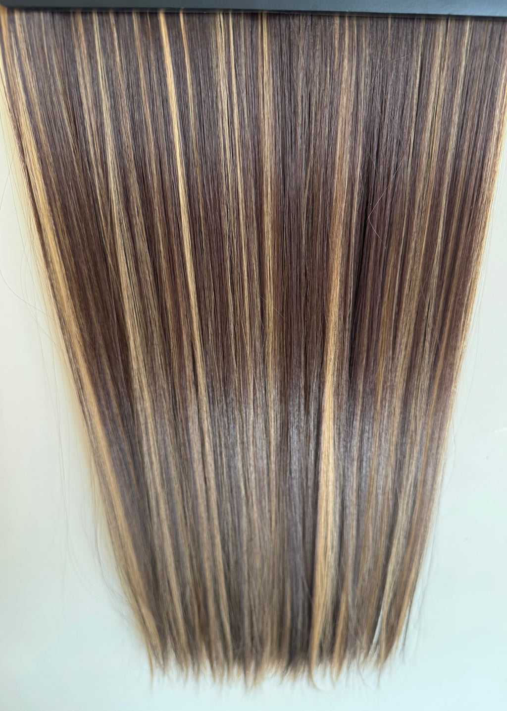 Monica - 24" (60cm) Straight Clip-In Extensions