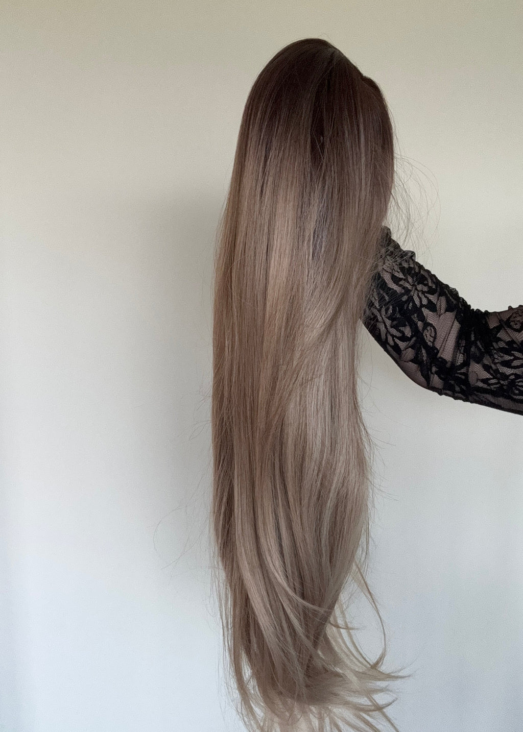 Dawn - 26" (65cm) Straight Wig with Curtain Bangs