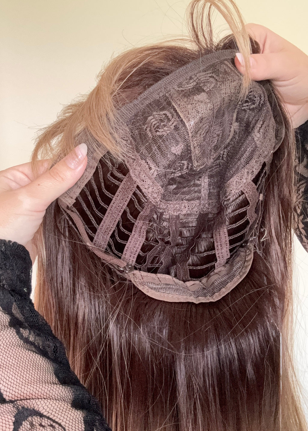 Dawn - 26" (65cm) Straight Wig with Curtain Bangs