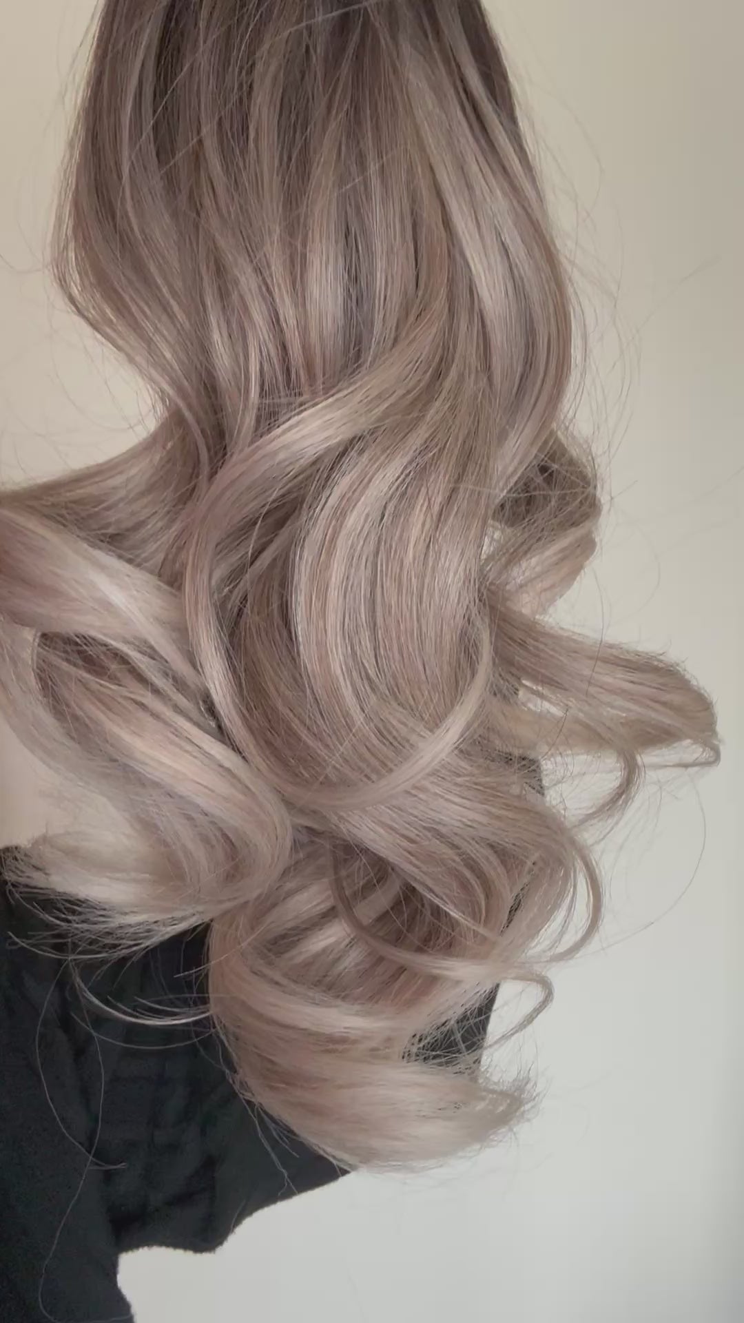Gale - 14” (35cm) Wavy Clip-In Ponytail