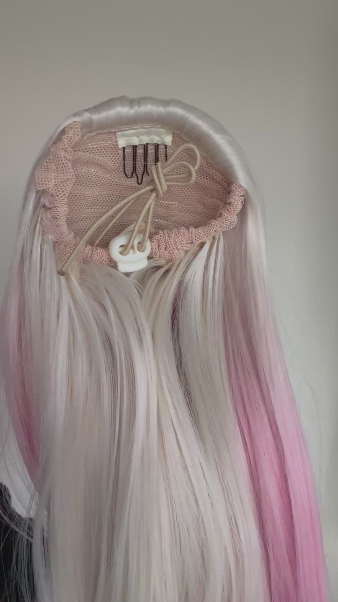 Lucy - 24” (60cm) Layered Drawstring Ponytail